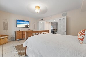 4 bedrooms, iron/ironing board, travel cot, free WiFi