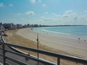 On the beach - Apartment T3 for 6 guests, sea view, Les Sables d'Olonne, WiFi (Les Sables-d'Olonne)