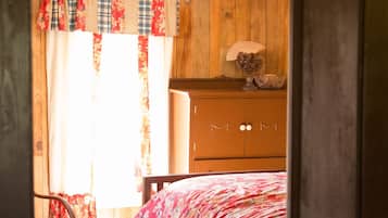 2 Schlafzimmer, Bügeleisen/Bügelbrett, Internetzugang, Bettwäsche