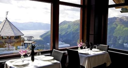 Alyeska Hideaway log cabins - Alyeska cabin