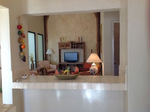 Smart TV, stereo - San Jose Del Cabo 2BR /2 bath WI-FI. (San José del Cabo)