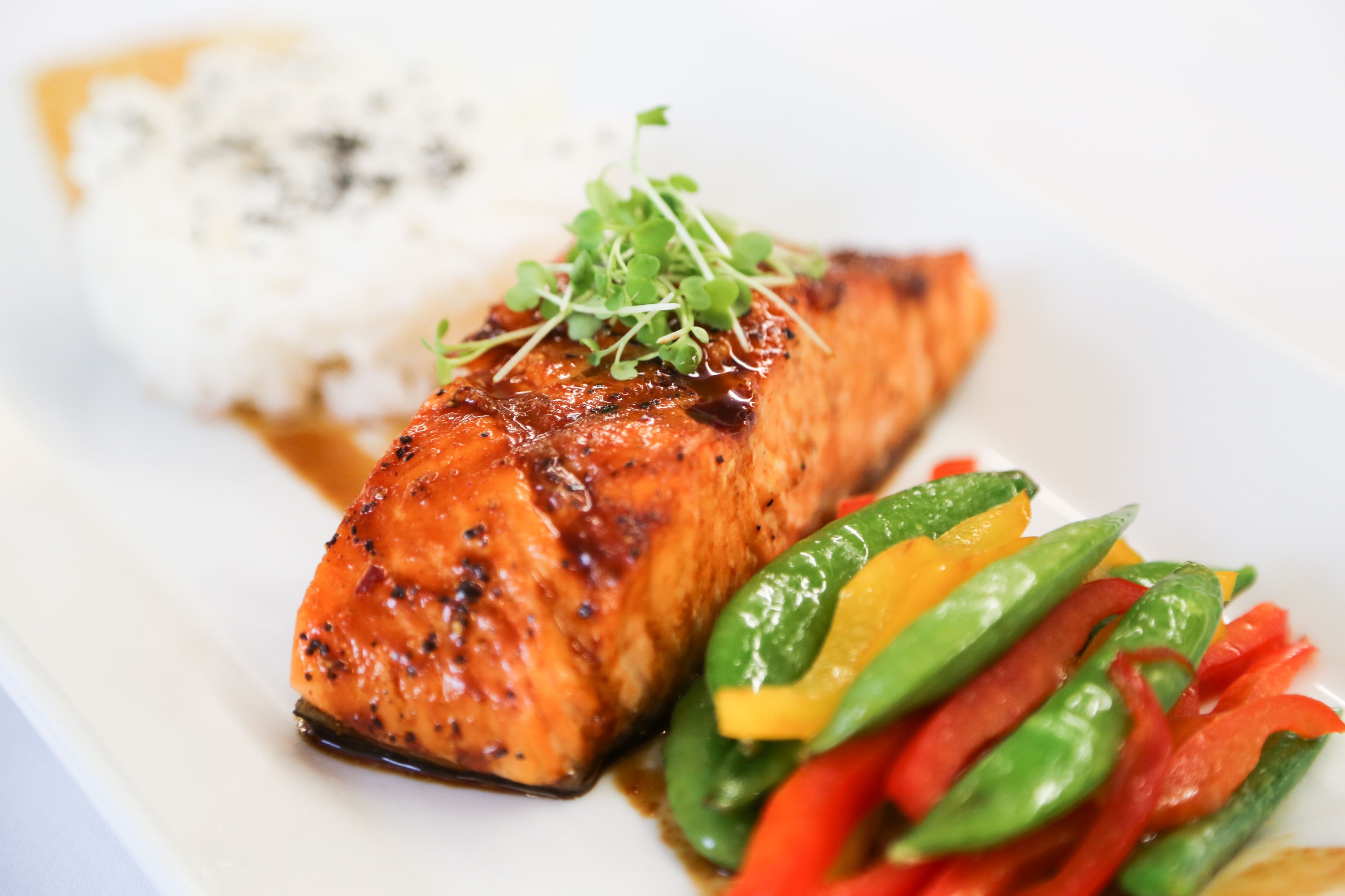 Middag serveres, amerikanske retter