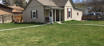 Downtown Cody!!! Bobbi's Bunkhouse on Alger