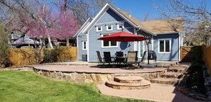 Outdoor dining - Walk to the Heart of Pearl Street from this Charming Historic Home. (Boulder)