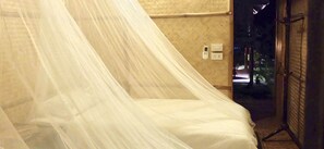 Pool Hut | Desk, iron/ironing board, free WiFi, bed sheets - Lanna House Lanna Hut Chiangmai (San Kamphaeng)