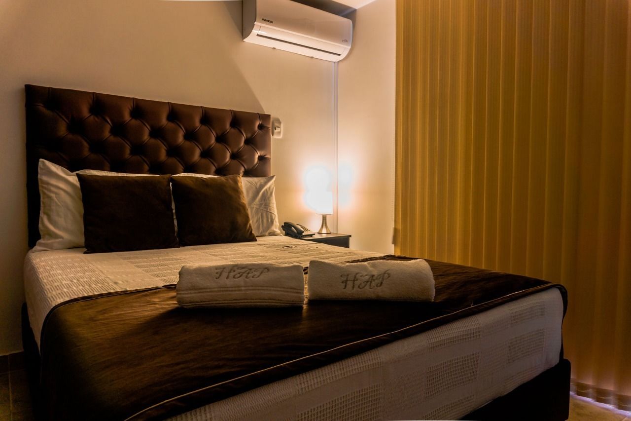 suite, balcony | minibar, desk, iron/ironing board, free wifi