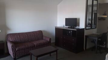 Suite, 2 Queen Beds, Non Smoking | Blackout curtains, iron/ironing board, free WiFi, bed sheets