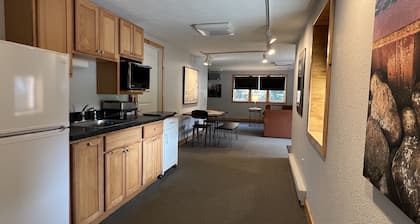 Tahquamenon Suites Lodging