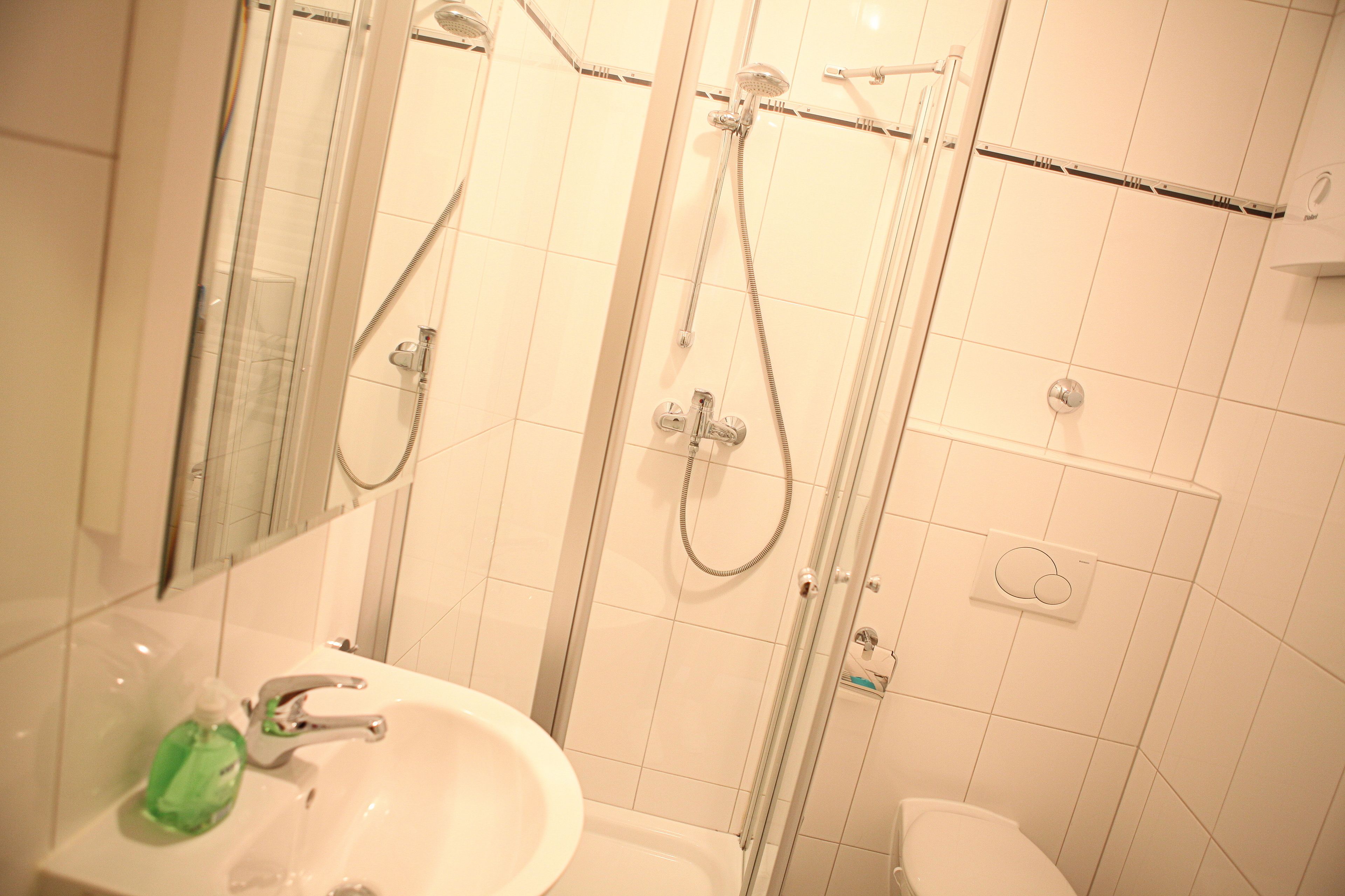 Familienapartment, 2 Schlafzimmer, Stadtblick | Badezimmer