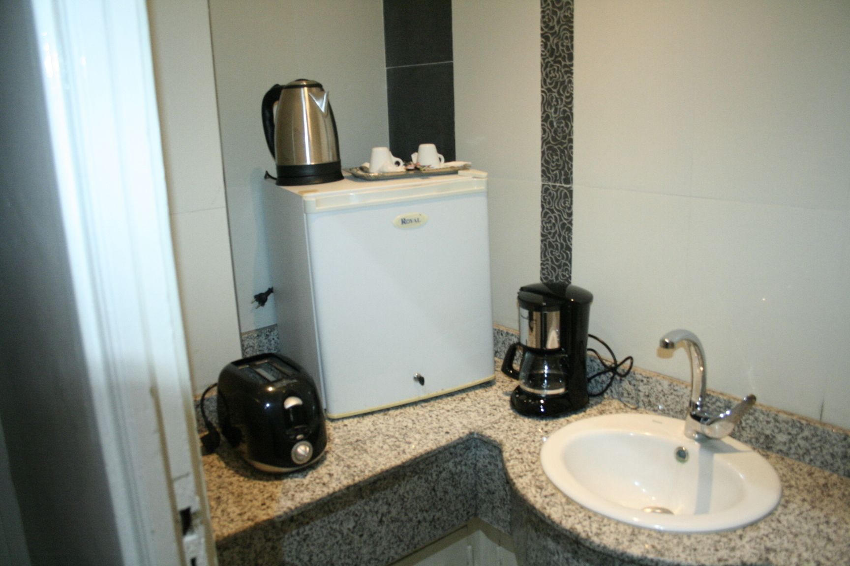 Private kitchenette