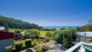 Property grounds - Louvres - Kennett River (Kennett River)