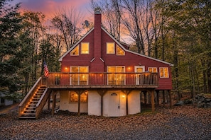 Exterior - Lakella: Beach, Pool & Ski Retreat in the Hideout (Hamlin)