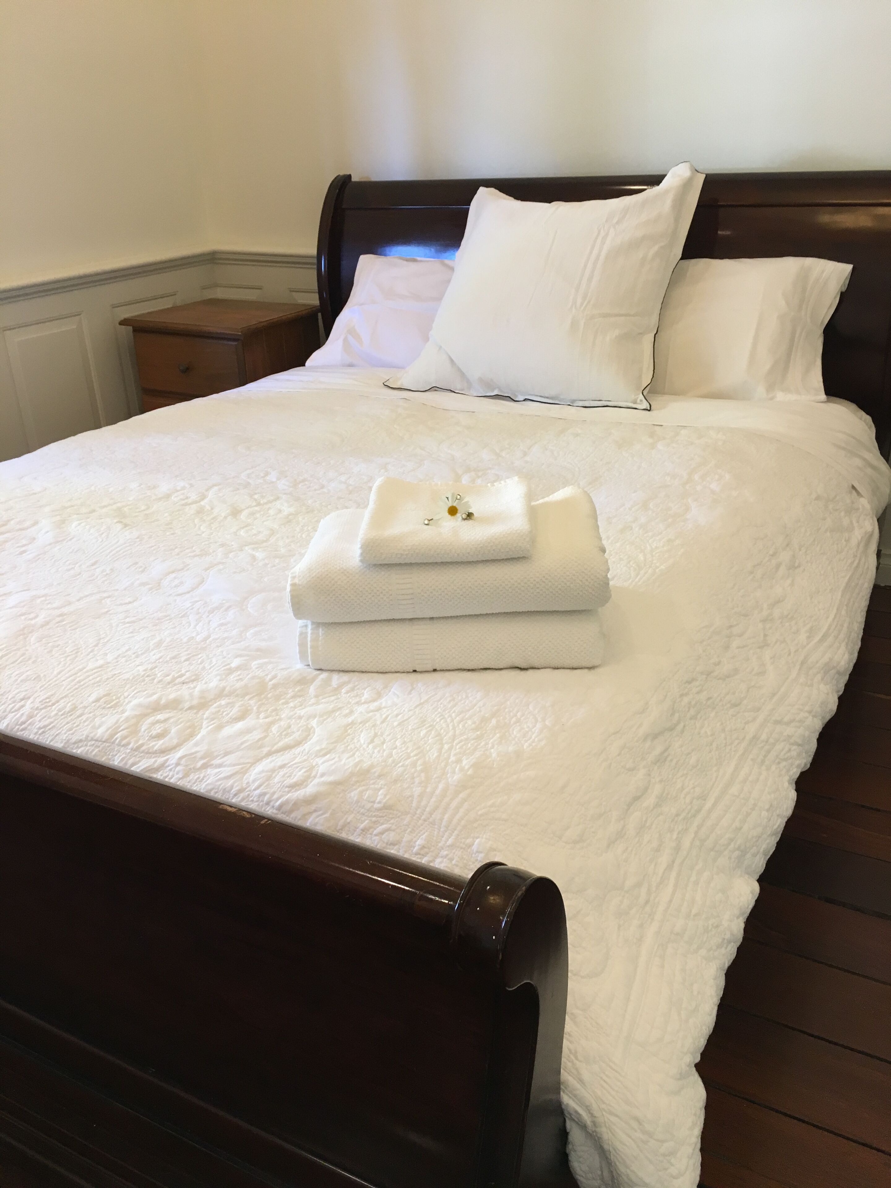 Gorgeous Federation style home in West Perth house with wifi & free parking