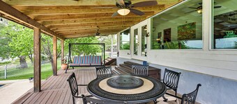 Waterfront Kingsland Home with Pool + River Access