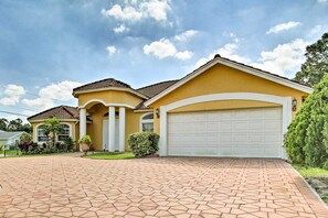 Exterior - Spacious Port St Lucie Home Near PGA Village! (Port St. Lucie)
