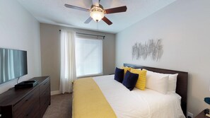 4 bedrooms, desk, iron/ironing board, free WiFi