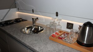Studio | Private kitchenette - Tuyap Conference Daily Rental House (Istanbul)