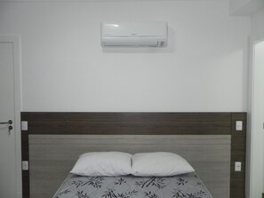 Apartamento (1041) | Escrivaninha, Wi-Fi de cortesia