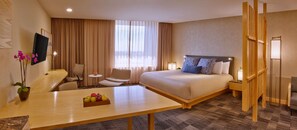 In-room safe, desk, iron/ironing board, free WiFi