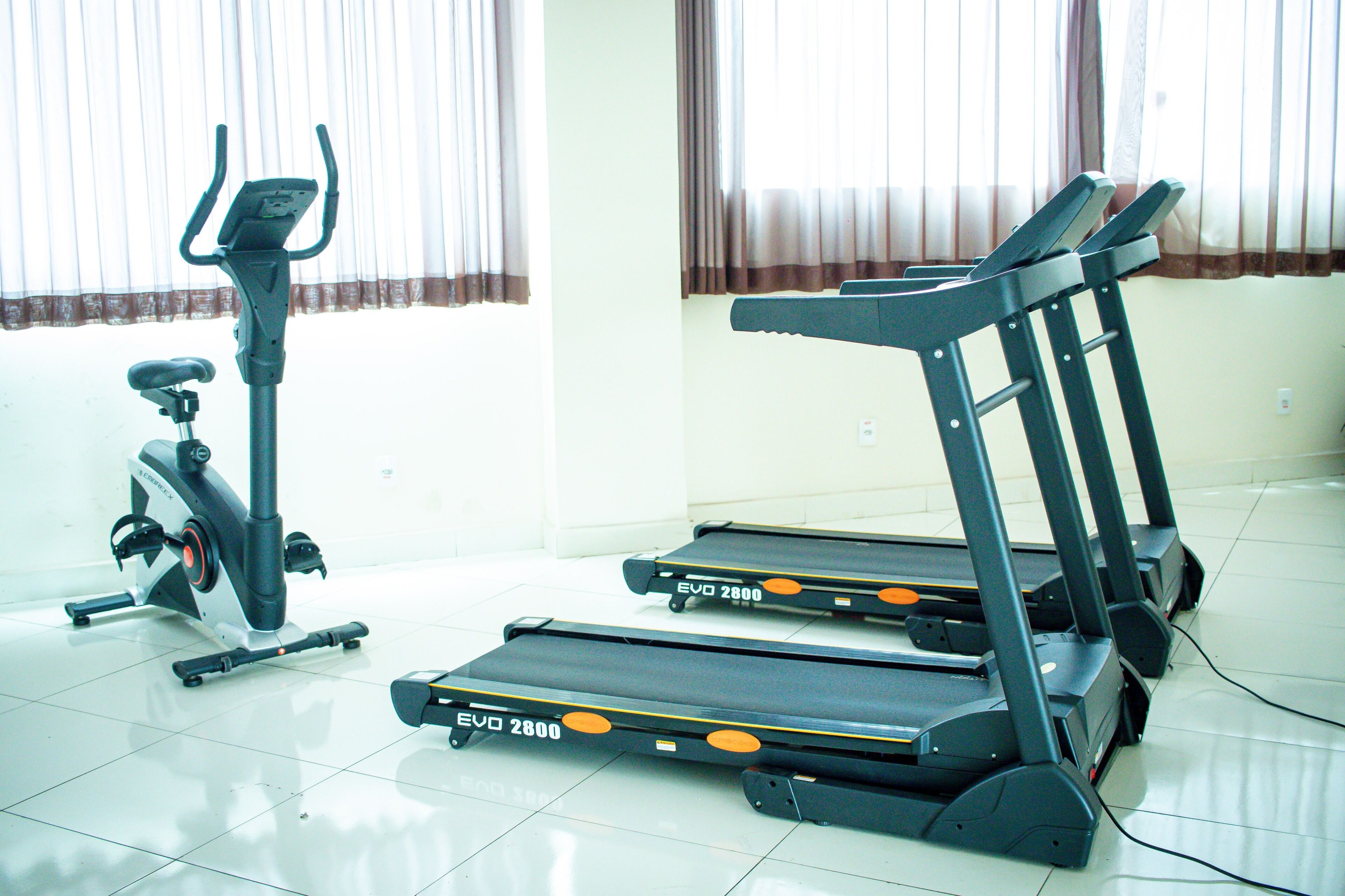 32-inch smart tv with cable channels, tv