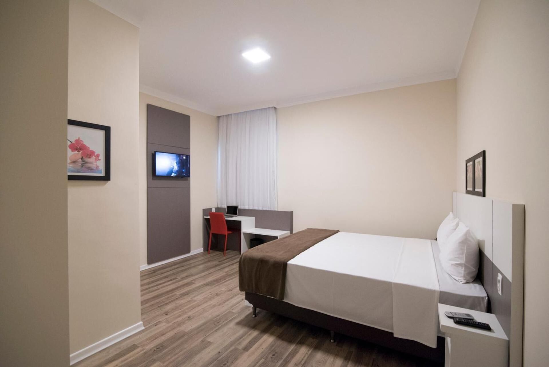 1 bedroom, soundproofing, free wifi, bed sheets