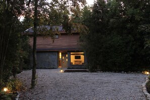 Check-in-/Check-out-Schalter