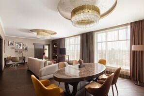 Hypo-allergenic bedding, in-room safe, desk, laptop workspace - Radisson Hotel & Congress Center Saransk (Saransk)