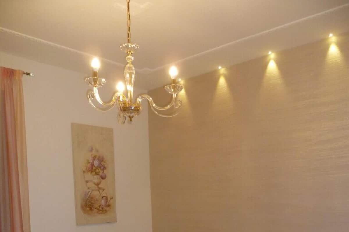 Quarto casal luxo, sacada | Roupas de cama premium, escrivaninha, quartos à prova de som