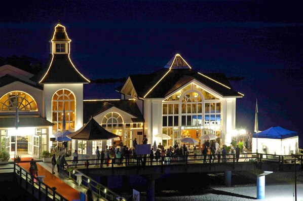 Unclassified image, 1 of 43, button - Emma in a quiet residential area with a beautiful plot by the forest - Emma in a quiet residential area (Sellin)