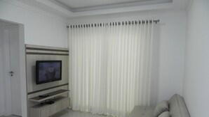 Apartment | Wohnbereich | Flachbildfernseher