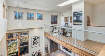 Eye Candy Loft | Modern Santa Fe Loft | Railyard District