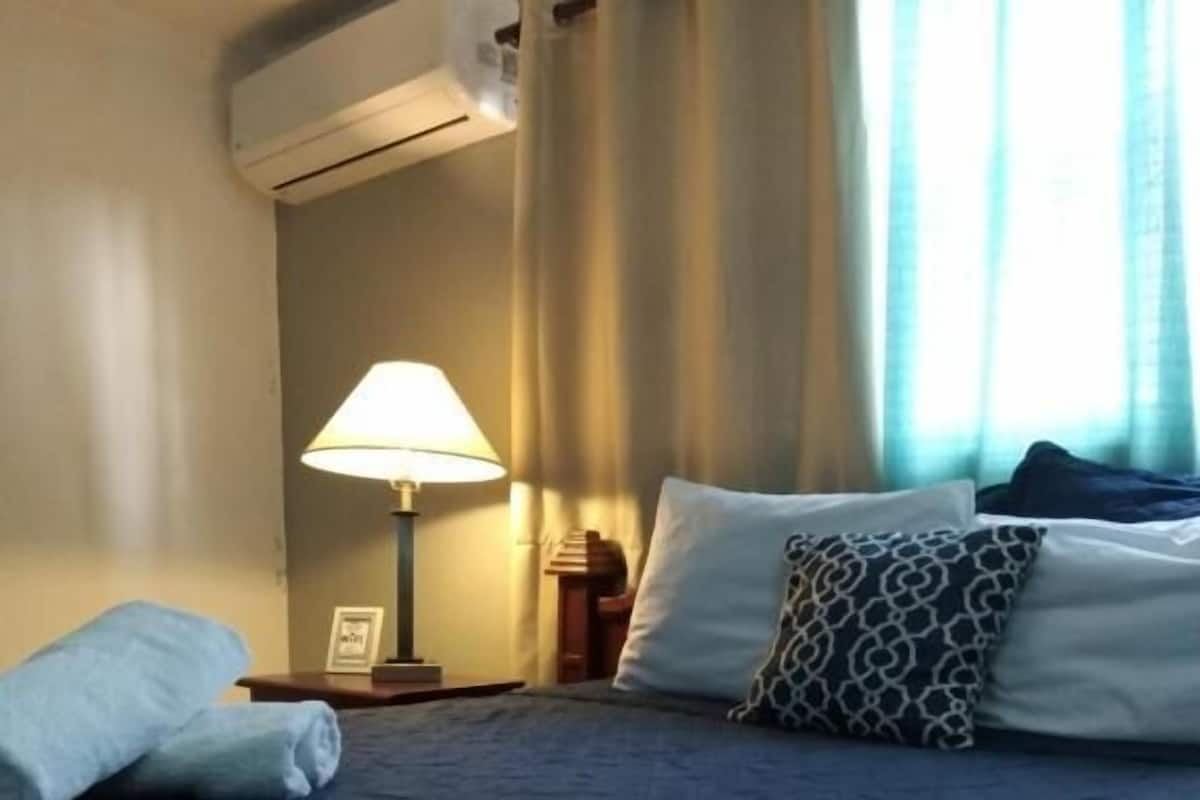 Executive Room, 1 Bedroom | Egyptian cotton sheets, premium bedding, down comforters