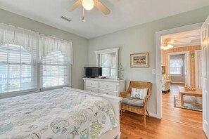 3 bedrooms, free WiFi, bed sheets