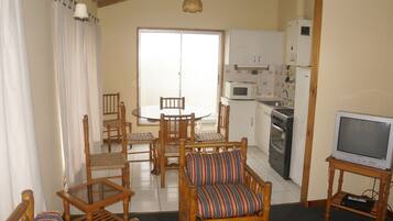 Superior Cabin, 2 Bedrooms, 2 Bathrooms, Garden Area | Room amenity