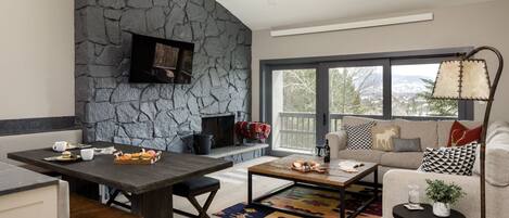 TV, fireplace, DVD player, stereo