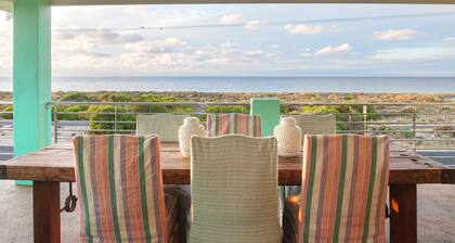 OUR BEACH SHACK- Ultimate beachfront location