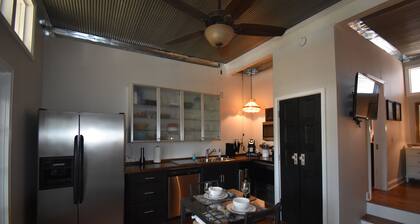 Die Hütte des historischen South Main Arts District, Walk Everywhere Downtown