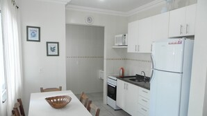 Apartment | Private kitchen - Apto 3 Dorm Pescada Branca (Bombinhas)