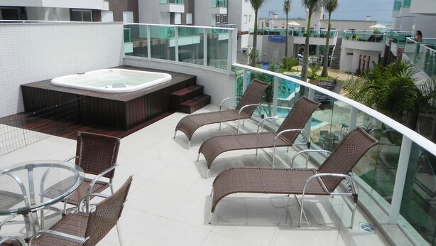 Apartment, Hot Tub (1035) | Balcony - Apto Alto Padrão Com Banheira de Hidro (Bombinhas)