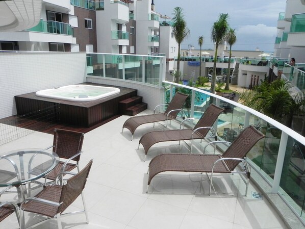 Lägenhet - bubbelpool (1035) | Balkong