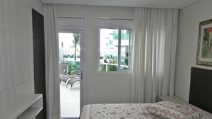 Apartment, Hot Tub (1035) - Apto Alto Padrão Com Banheira de Hidro (Bombinhas)