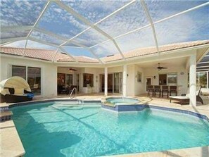 Piscine chauffée