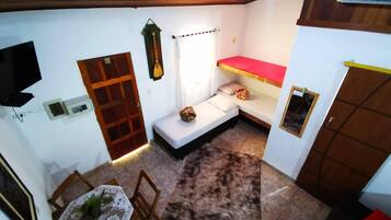 1 quarto, ferros/tábuas de passar roupa, Wi-Fi de cortesia