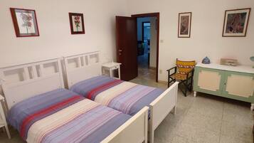 3 camere, ferro/asse da stiro, Wi-Fi gratuito, lenzuola