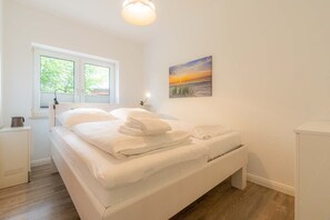 1 bedroom, WiFi, bed sheets - Apartment 3B (ID 085), Germany (Sankt Peter-Ording)