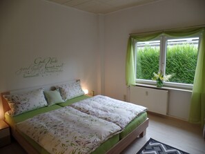 1 bedroom, iron/ironing board, free WiFi, bed sheets - The city apartment with a feel-good character. Close to the center and yet in the countryside. (Bad Harzburg)