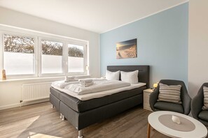 未分类图片，第 5 张，共 18 张，按钮