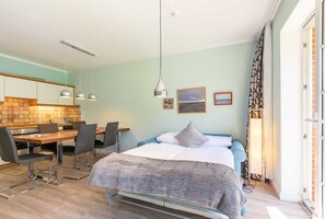 1 bedroom, WiFi, bed sheets - Apartment 15 "Oasis" (ID 047) - House Dorfstraße 49a (Sankt Peter-Ording)