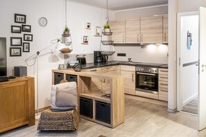 Fridge, oven, dishwasher - Apartment 12 (ID 125) - House Pellworm (Sankt Peter-Ording)