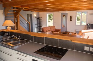 Fridge, microwave, oven, stovetop - Homerez - House in Sauzon (Sauzon)